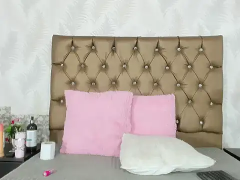 katy_carolinan Live XXX chat