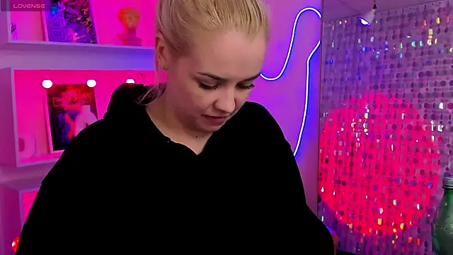 StephanieSweety – Naživo XXX chat
