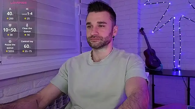 DaddySlava: онлайн-секс-чат