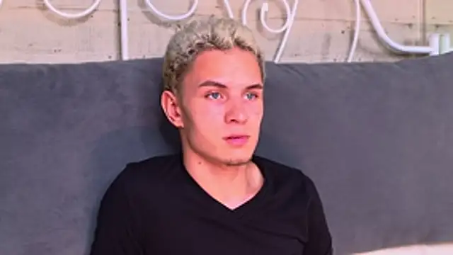 XXX chat uživo modela SamMiler