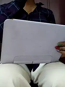 jaahnavi-reddy Live XXX-Chat