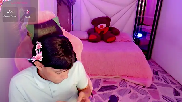 Top_and_bottom Webcamshow