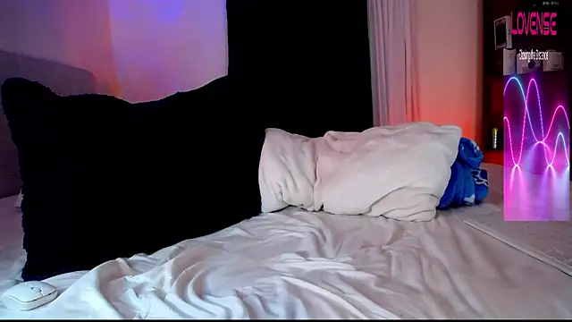 Edwardjonnes Chat XXX in diretta