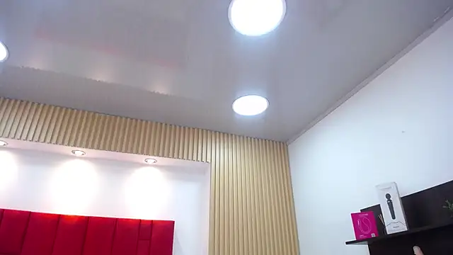 Czat XXX na żywo – EmilyCley
