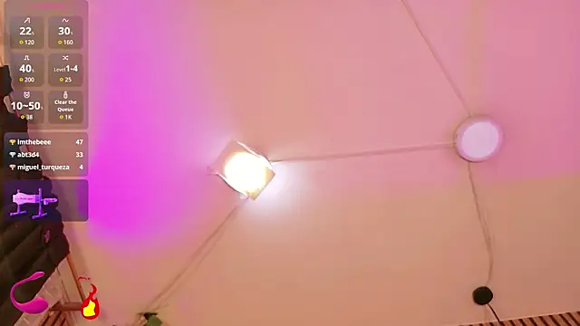 Hiddenhotcaken Live XXX chat