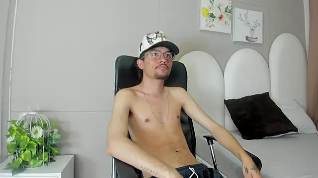 Show modela jake_miller__ na web-kameri