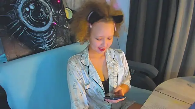 Chatroom XXX en direct de Senya_Sol