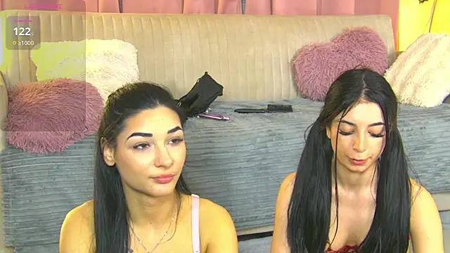 ObsessionDarcieAndAria's Live XXX Chat