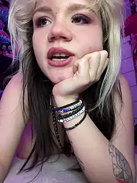 Cutiepiespanks Live XXX-chat
