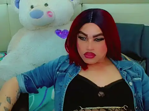 NharaBigCock Webcam Show