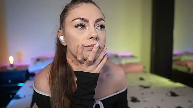 TiffanyPierce Live XXX-Chat
