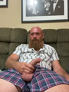 32XRedBeard 现场XXX聊天