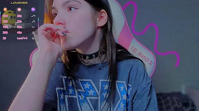 Chatroom XXX en direct de Sophie_SkyAngel
