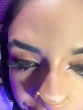 دردشة noctara_voss الجنسية المباشرة