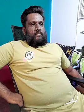 Rayansmith_ লাইভ XXX চ্যাট