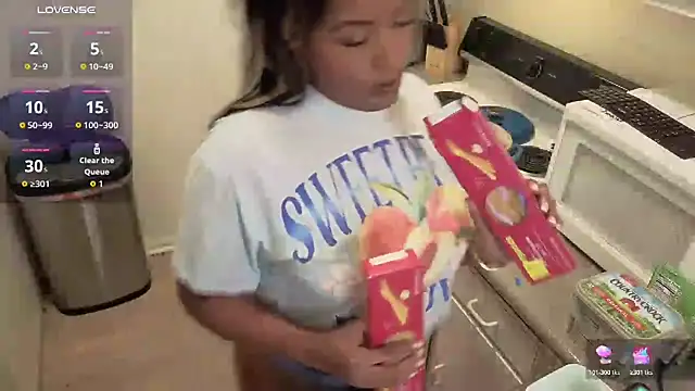 nyna_stax Chat XXX live