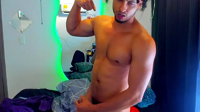 Kris_Khalifa69's Live XXX Chat