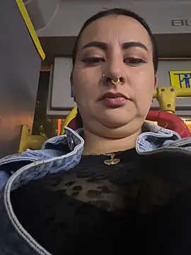 Abril_Luv's Live XXX Chat