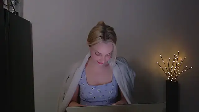 Lia_noo_regrets Live XXX Chat