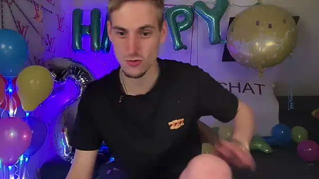 Cookieboy88's Live XXX Chat