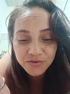 Amanda39 লাইভ XXX চ্যাট