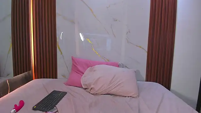 SABRIINA_CARTER élő XXX-chatje