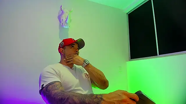 Dagotin Live XXX chat