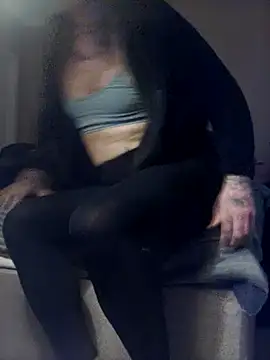 Chat +18 de macmaddy8989 ao vivo