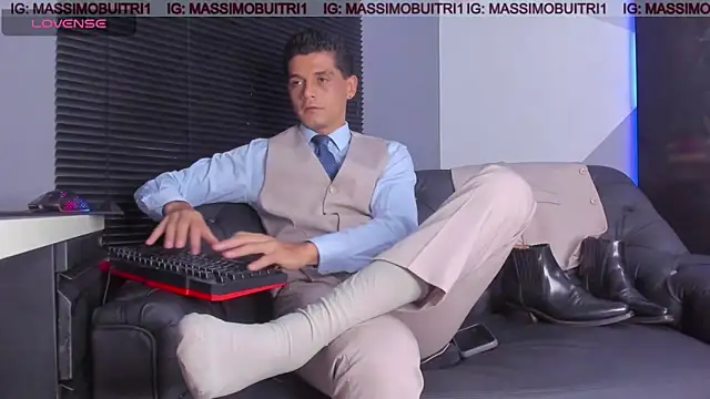 massimo_g webcam show