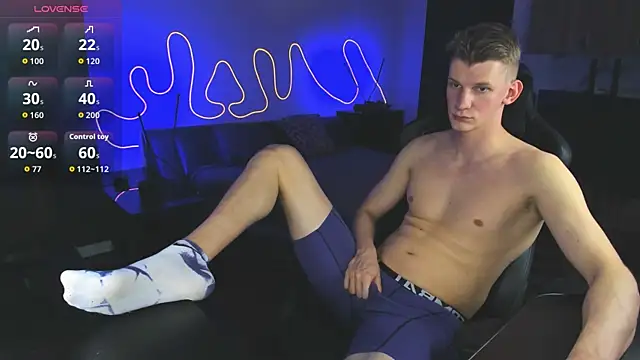 Brad_Maloneyのウェブカメラショー