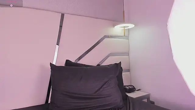 Kendall__evanss' Live XXX Chat