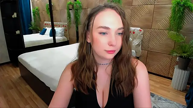 Chat +18 de TrueReincarnation ao vivo