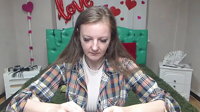 MeganPirs – Naživo XXX chat