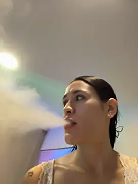 Chat +18 de SerenaFox_ ao vivo