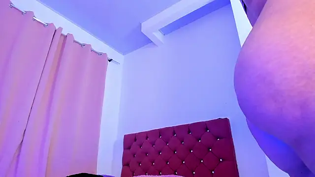 Pokazy przed kamerką – viiolett_lee_