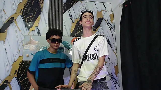 Show de GOLDEN_2026 na webcam