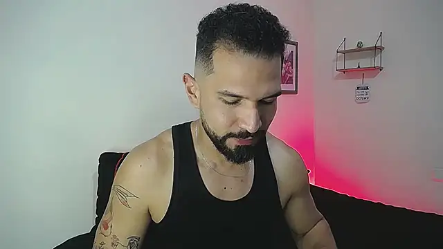 Czat XXX na żywo – wilder__grey