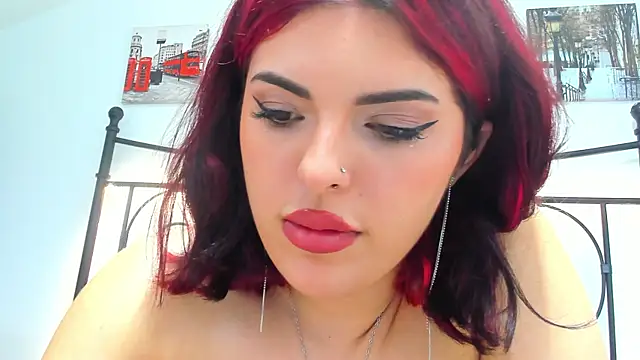 MiaNoirr 라이브 XXX 채팅