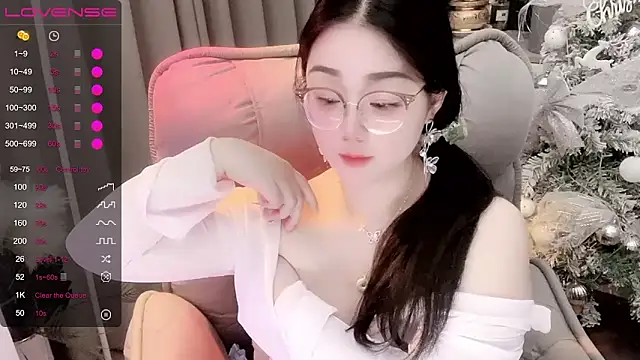 Monica-666888- Adlı Modelin Canlı XXX Sohbeti