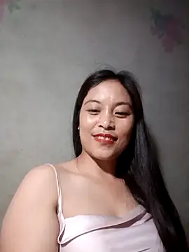 Alice-567 élő XXX-chatje