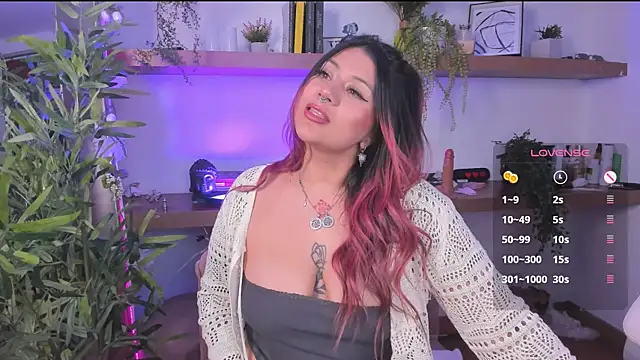 _Lorraine_v Live XXX Chat