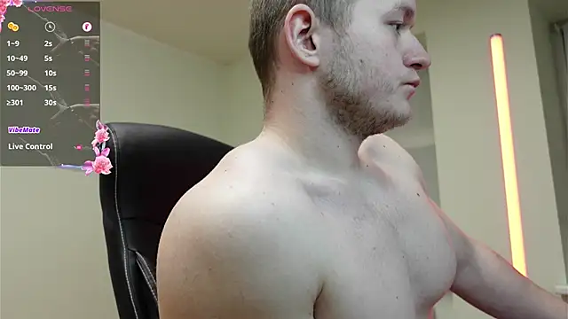 Živý XXX chat Richard_Dullas