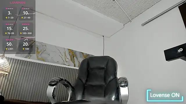 Dyla_n18 Webcam-Show