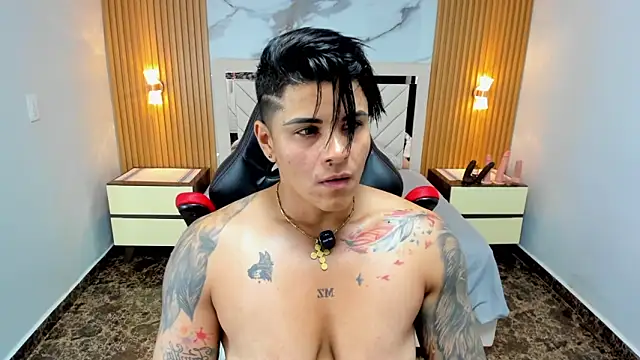 KAROLLJONES1's Live XXX Chat
