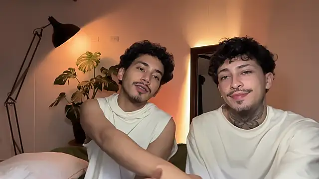 Noah_and_Steven: вебкам-шоу