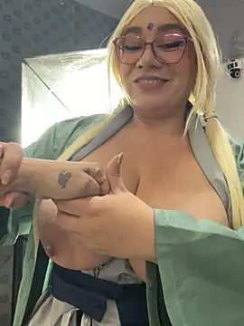 PamelaBoobs Adlı Modelin Canlı XXX Sohbeti