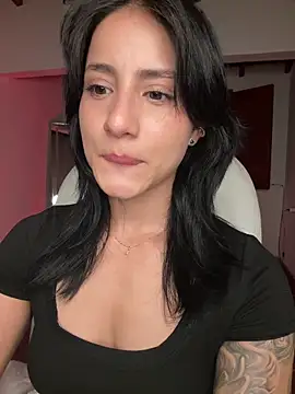 Ale_Lewis Pertunjukan Webcam