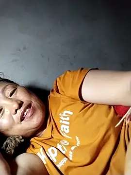 Lucie_Fuzk 网络视讯表演