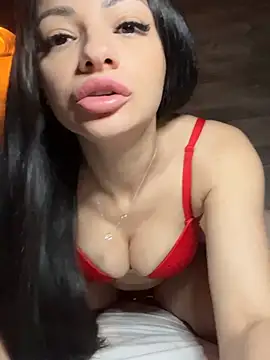 Layana_Ro's Live XXX Chat