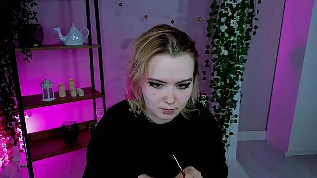 FionaxRider_ Adlı Modelin Canlı XXX Sohbeti